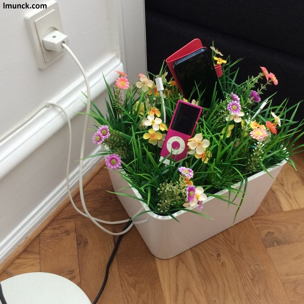 I made a flowerbox for hiding cables and charging gadgets