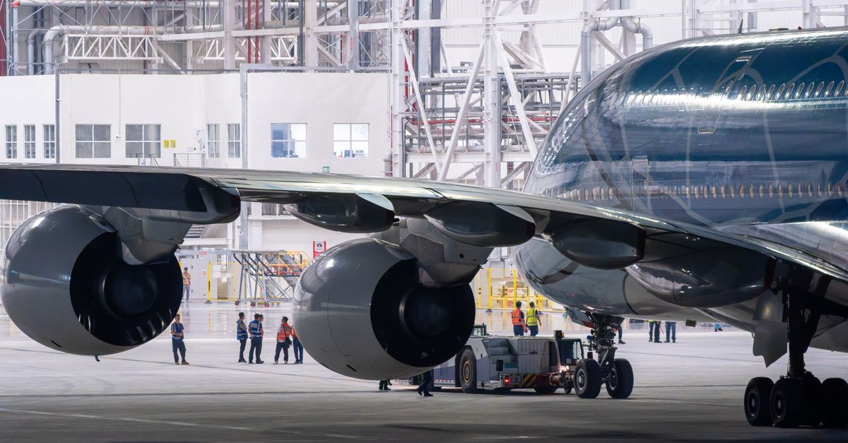Solid-state’s first customers are aircraft and data centres